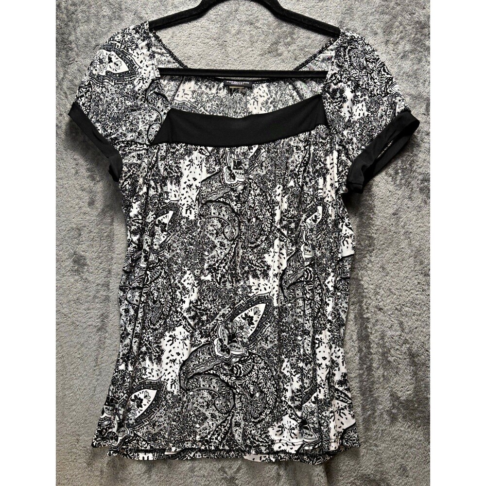 Perception Concept Women’s Paisley Scoop Neck Short Sleeve Blouse S